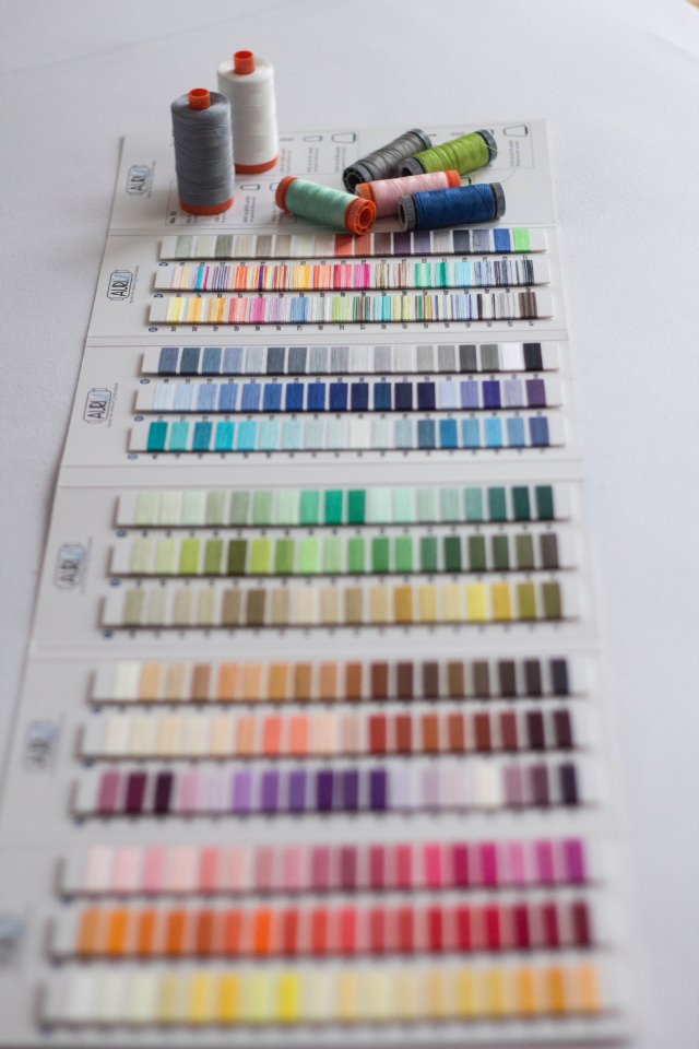 Farbkarte Aurifil