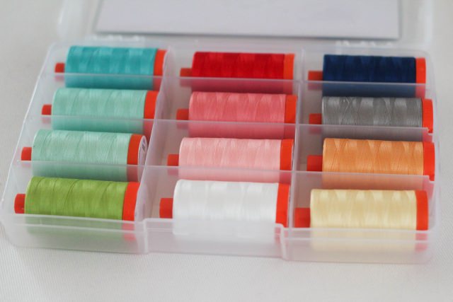 Garn-Set Aurifil_Simplify_open